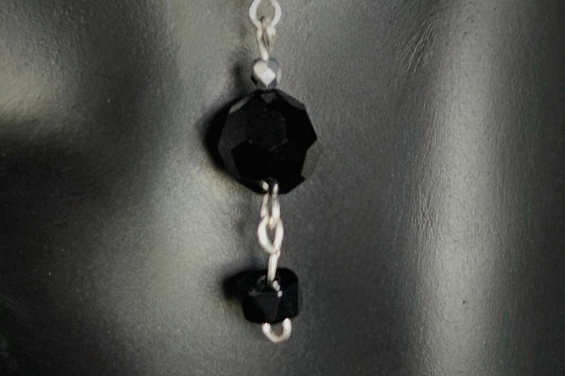 Eclipse Noir Jet Earings