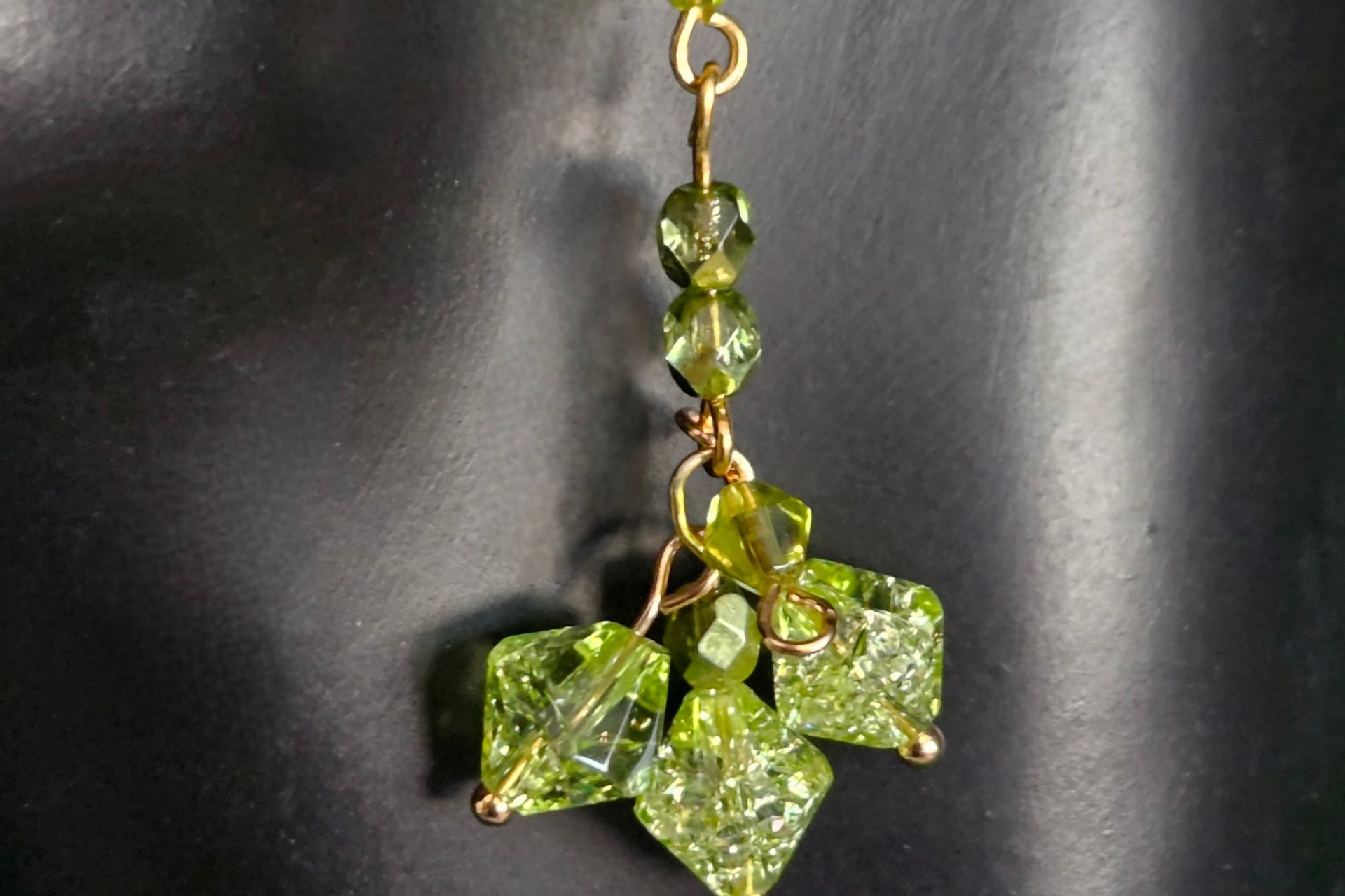 Green Cracked Glass and Crystal  Earring