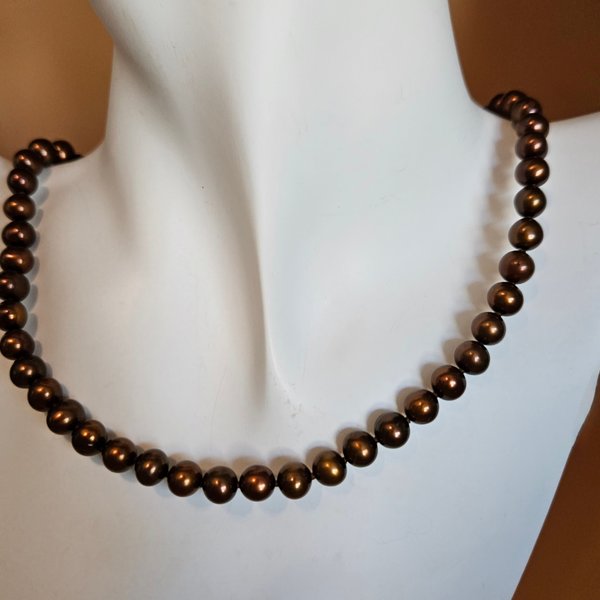 Chocolate Cultured Pearls